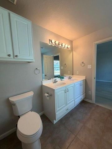 54 E Misty Dawn Drive, The Woodlands, TX 77385