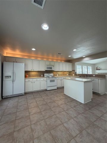 54 E Misty Dawn Drive, The Woodlands, TX 77385