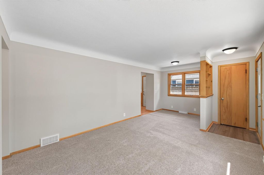 424 4th Avenue NE, Osseo, MN 55369 — photo 3
