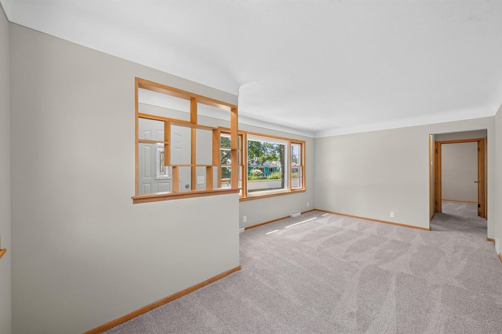 424 4th Avenue NE, Osseo, MN 55369 — photo 4