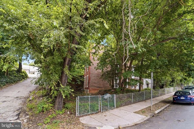 3401 POWERS ST, Philadelphia, PA 19129