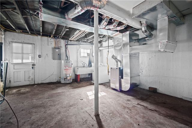 534 Howard st, E Pittsburgh, PA 15112