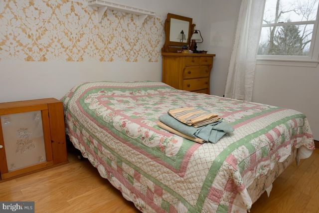 47 WEAVERTOWN LN, Douglassville, PA 19518