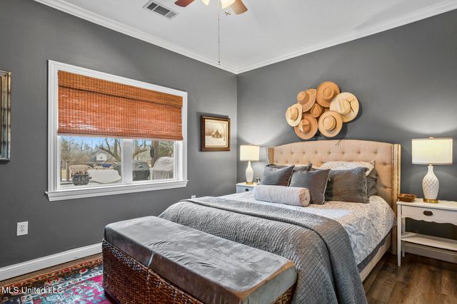 819 W Deerfield Drive, Canton, MS 39046