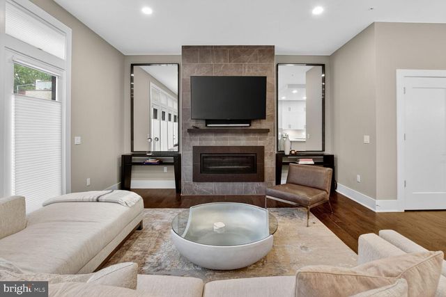 432 BARLOW PL, Bethesda, MD 20814