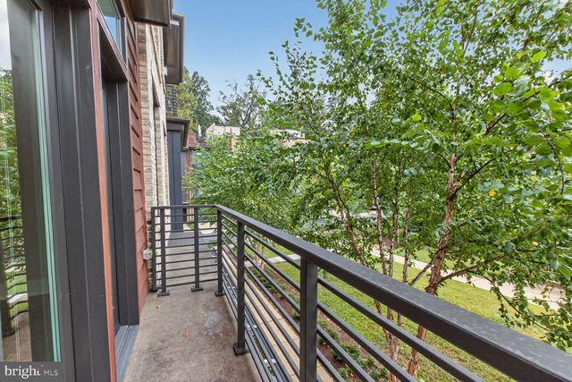 432 BARLOW PL, Bethesda, MD 20814