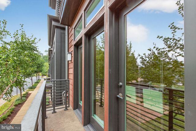 432 BARLOW PL, Bethesda, MD 20814