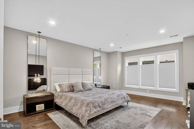 432 BARLOW PL, Bethesda, MD 20814