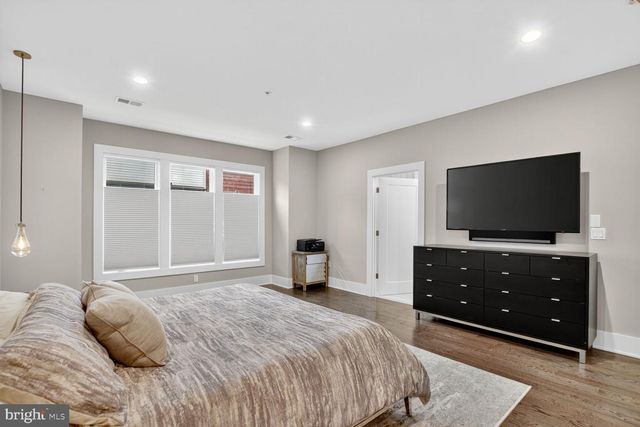 432 BARLOW PL, Bethesda, MD 20814