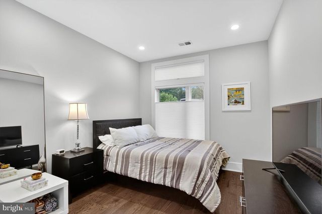 432 BARLOW PL, Bethesda, MD 20814