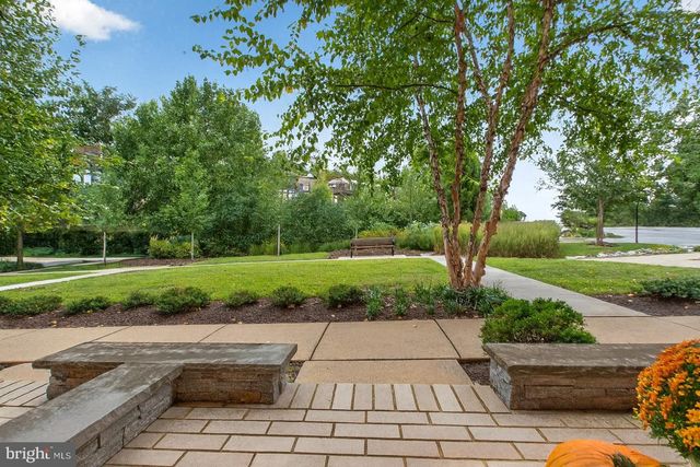 432 BARLOW PL, Bethesda, MD 20814