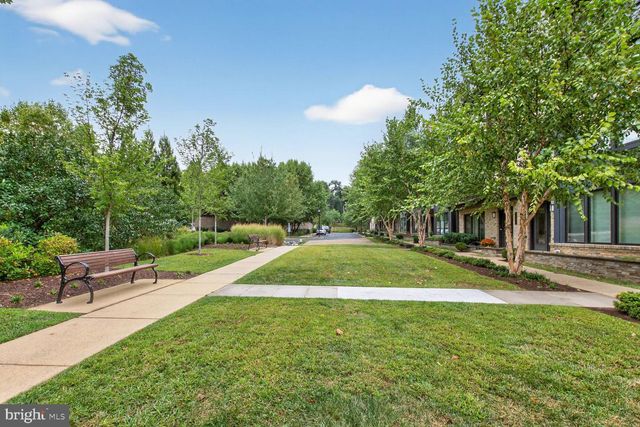 432 BARLOW PL, Bethesda, MD 20814