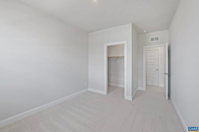 F3B-12A BAYBERRY LN, Zion Crossroads, VA 22942