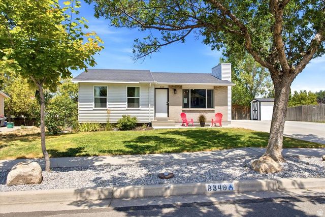 8340 W DANBURY DR, Magna, UT 84044