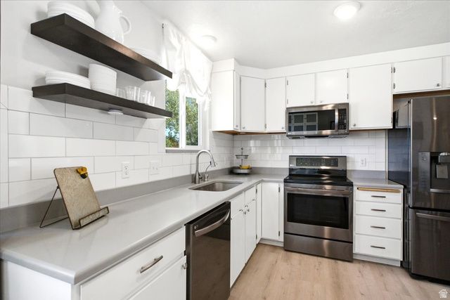 8340 W DANBURY DR, Magna, UT 84044