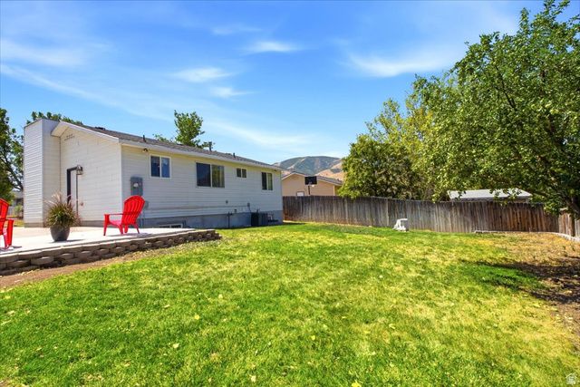 8340 W DANBURY DR, Magna, UT 84044