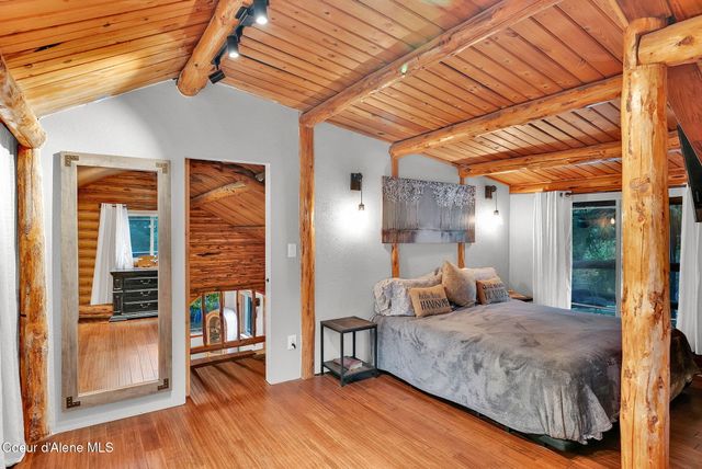 5077 W Nursery LN, Spirit Lake, ID 83869