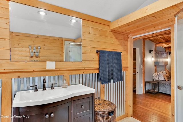 5077 W Nursery LN, Spirit Lake, ID 83869