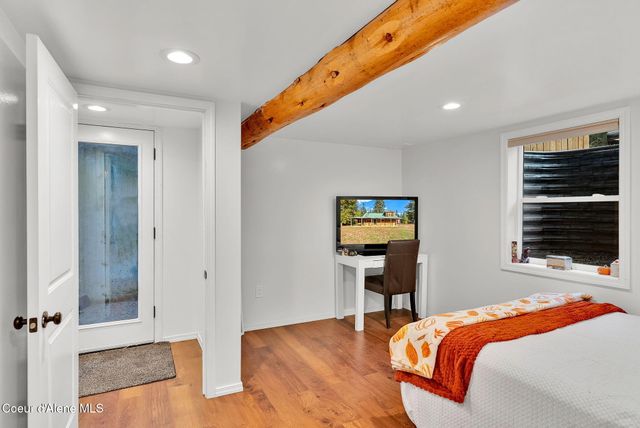 5077 W Nursery LN, Spirit Lake, ID 83869