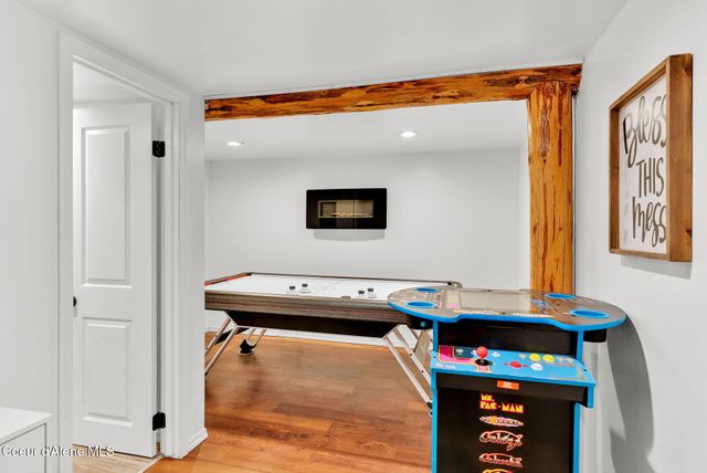 5077 W Nursery LN, Spirit Lake, ID 83869