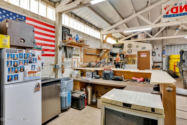 5077 W Nursery LN, Spirit Lake, ID 83869