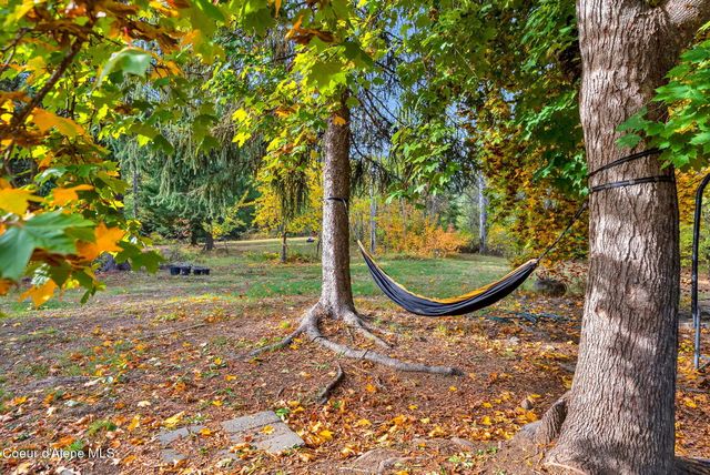 5077 W Nursery LN, Spirit Lake, ID 83869