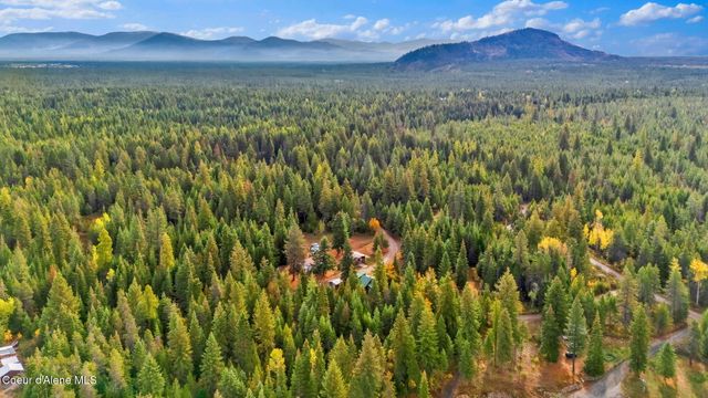 5077 W Nursery LN, Spirit Lake, ID 83869