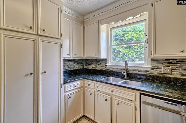 112 Silver Maple Court, Lexington, SC 29073