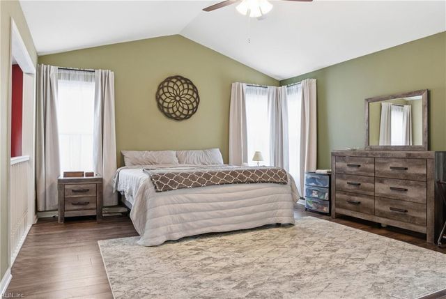 405 Dahoon CT, Chesapeake, VA 23320