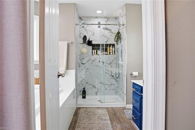 405 Dahoon CT, Chesapeake, VA 23320