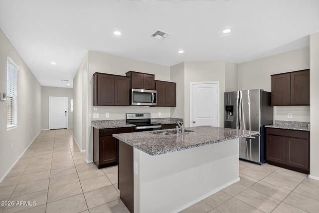 5269 E GUMMITE Drive, San Tan Valley, AZ 85143