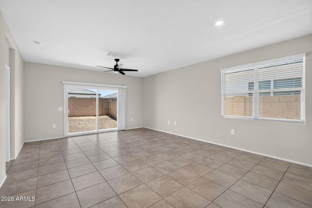 5269 E GUMMITE Drive, San Tan Valley, AZ 85143