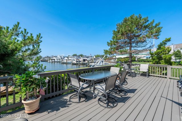 63 Bay Point Harbour 63, Point Pleasant, NJ 08742
