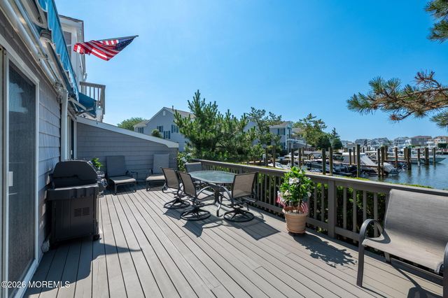 63 Bay Point Harbour 63, Point Pleasant, NJ 08742