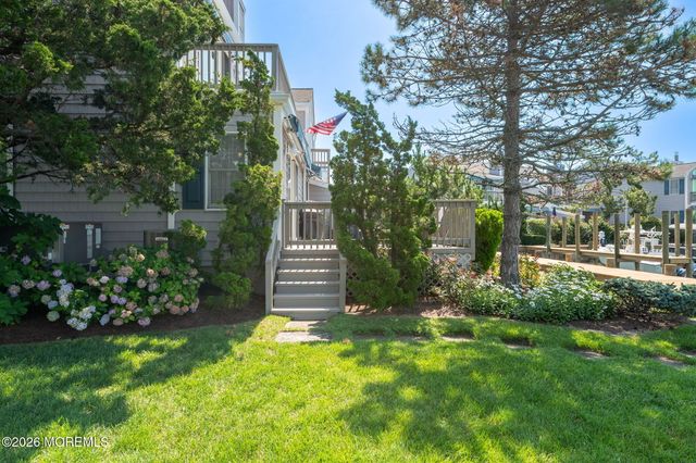 63 Bay Point Harbour 63, Point Pleasant, NJ 08742
