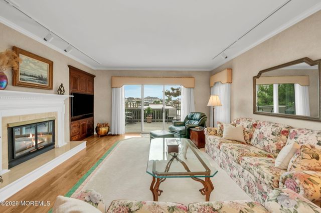 63 Bay Point Harbour 63, Point Pleasant, NJ 08742
