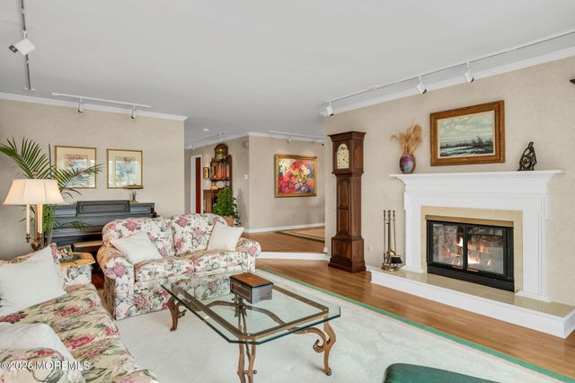 63 Bay Point Harbour 63, Point Pleasant, NJ 08742