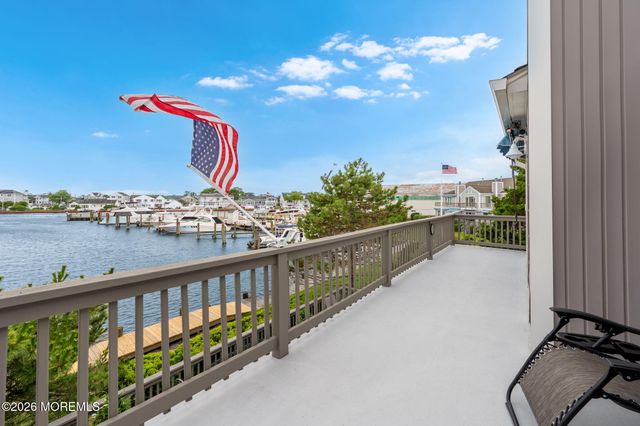 63 Bay Point Harbour 63, Point Pleasant, NJ 08742