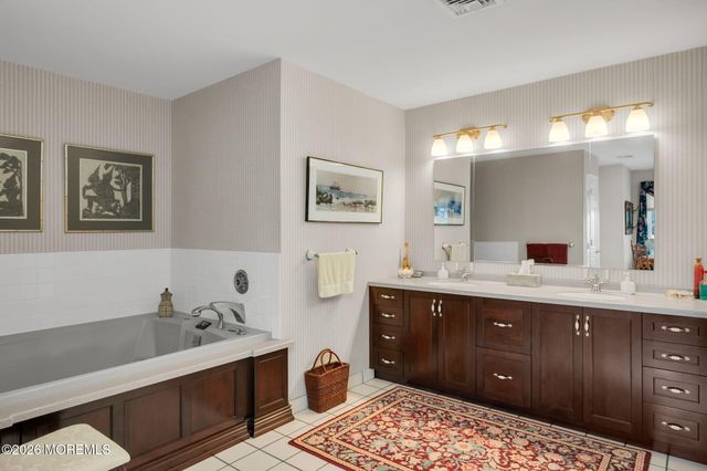 63 Bay Point Harbour 63, Point Pleasant, NJ 08742