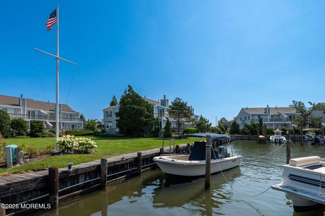 63 Bay Point Harbour 63, Point Pleasant, NJ 08742