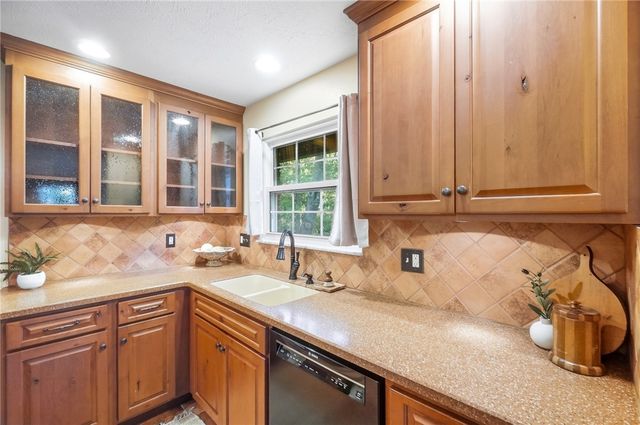 3888 Frostwood Drive, Beavercreek, OH 45430