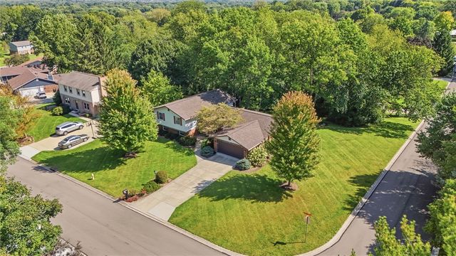 3888 Frostwood Drive, Beavercreek, OH 45430
