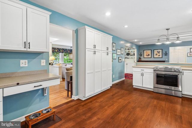 11 WINDWARD DR, Severna Park, MD 21146