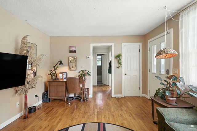 1729 Casement Road, Manhattan, KS 66502