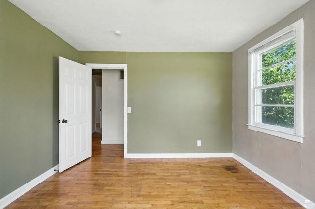 1729 Casement Road, Manhattan, KS 66502