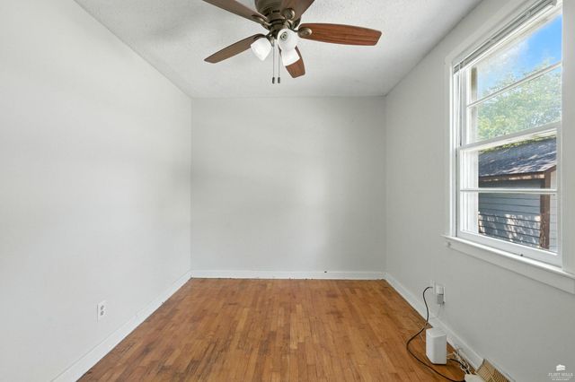 1729 Casement Road, Manhattan, KS 66502