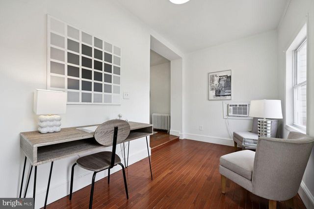 606 NW HAMILTON ST NW, Washington, DC 20011