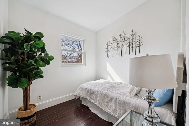 606 NW HAMILTON ST NW, Washington, DC 20011