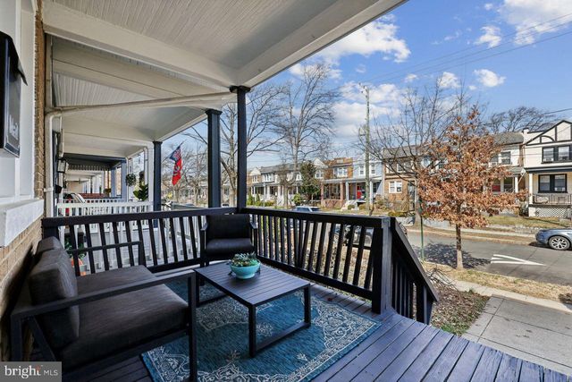 606 NW HAMILTON ST NW, Washington, DC 20011