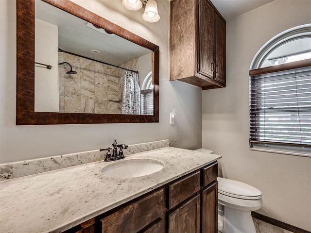 3205 N Shannon Avenue, Bethany, OK 73008